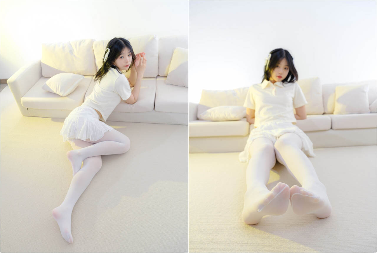 ⭐青葱校园学妹⭐森萝财团〖小樱〗超短裙白丝美腿诱惑，软萌甜美很乖巧很可爱的女孩子，唯美私拍不漏