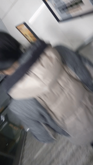 【街射涂鸦】2023最新射手座大神地铁商圈尾随涂鸦第一期57V[某房原版]【2.7G】