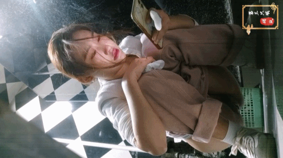 【厕拍】12月7日原创首发最新❤️国内服装城偷拍-罕见处女B[高清有声版][3]~[4] 【5.85G】