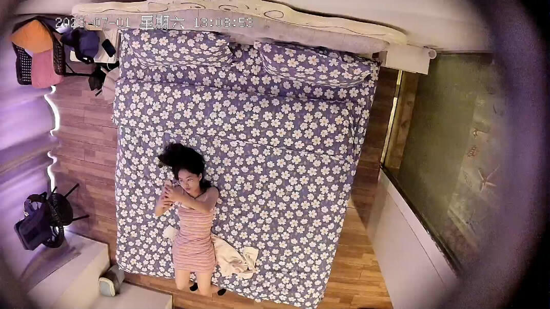 ❣️7月酒店偷拍❣️超短裙美女被扒开内裤就干|插入后疼到哭