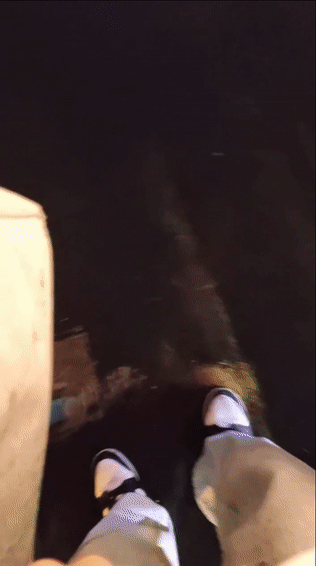 142143aa66a66vacnvny6z.gif