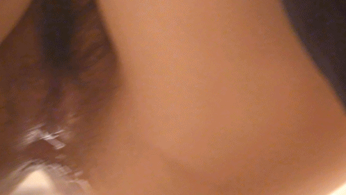 【精品厕拍】2019经典闯入厕拍系列第二期，19位妹子嫩B的特写，都有露脸[超清无水原版]，，好几个颜值都蛮高。值得收藏